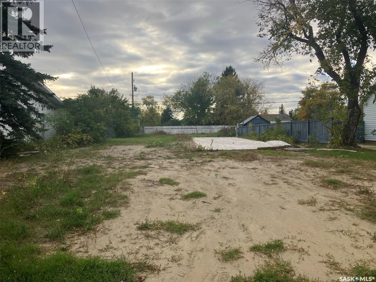 218 4th Street N Property Photo 1