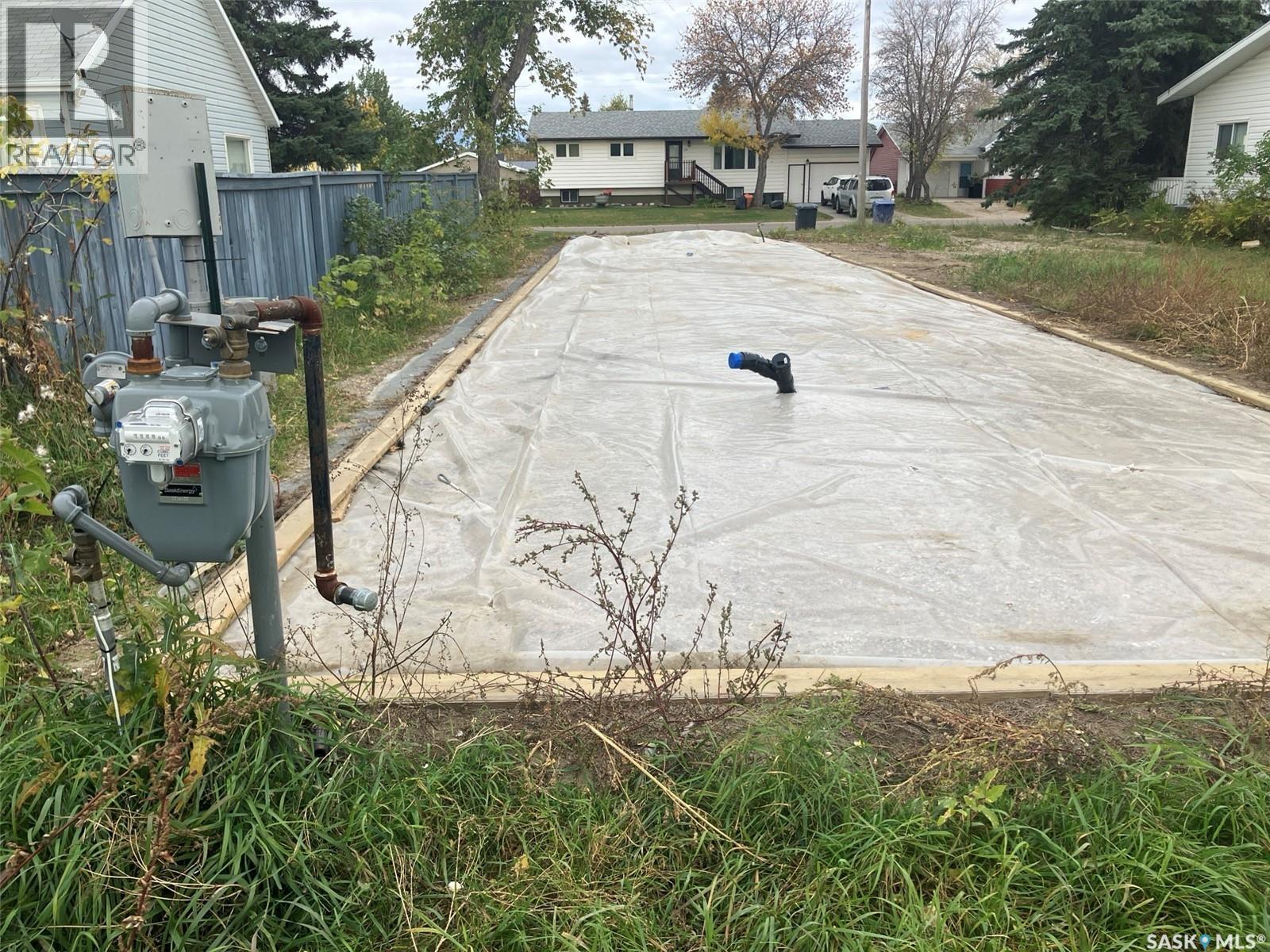 218 4th Street N Property Photo 3