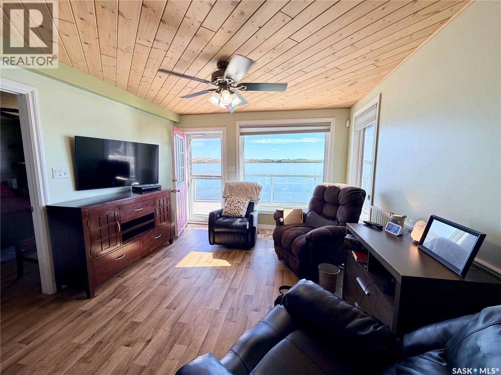 15 Murray Lake Crescent Property Photo 8