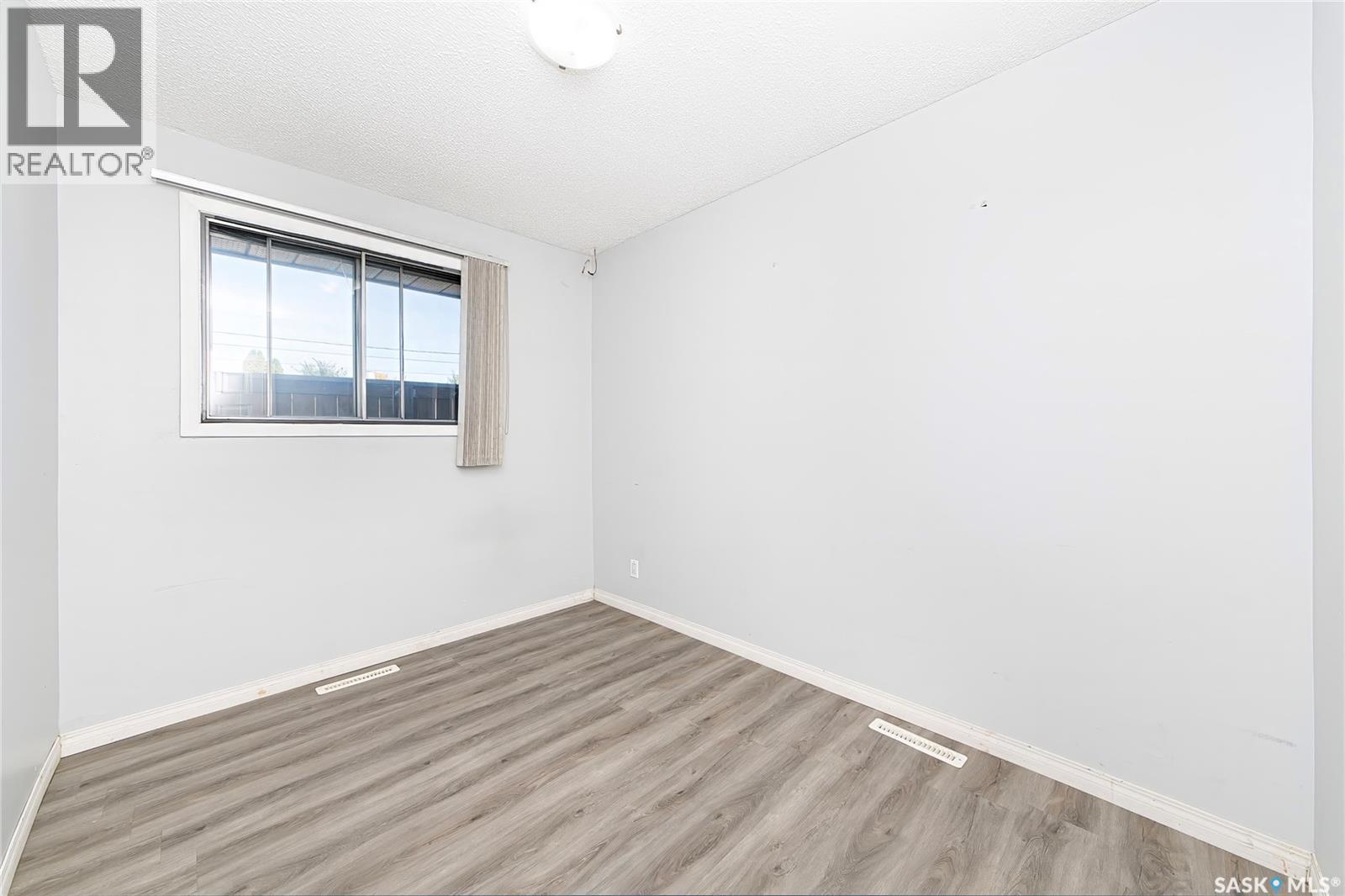 610 X Avenue N Property Photo 22