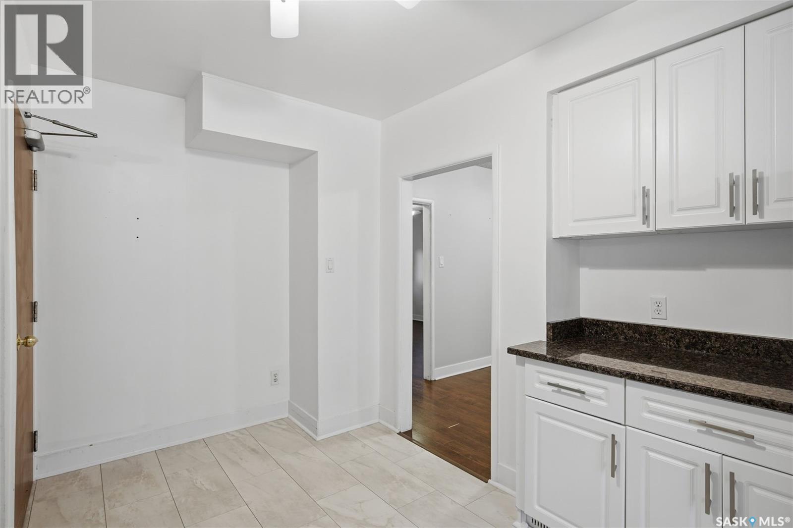 1004 6th Street E Property Photo 10