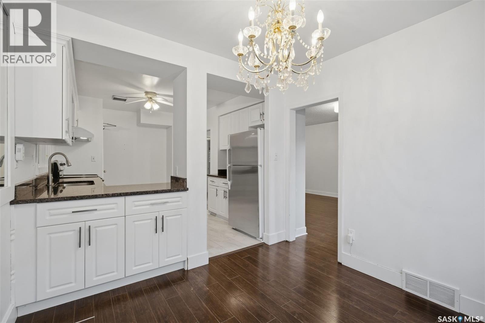 1004 6th Street E Property Photo 12