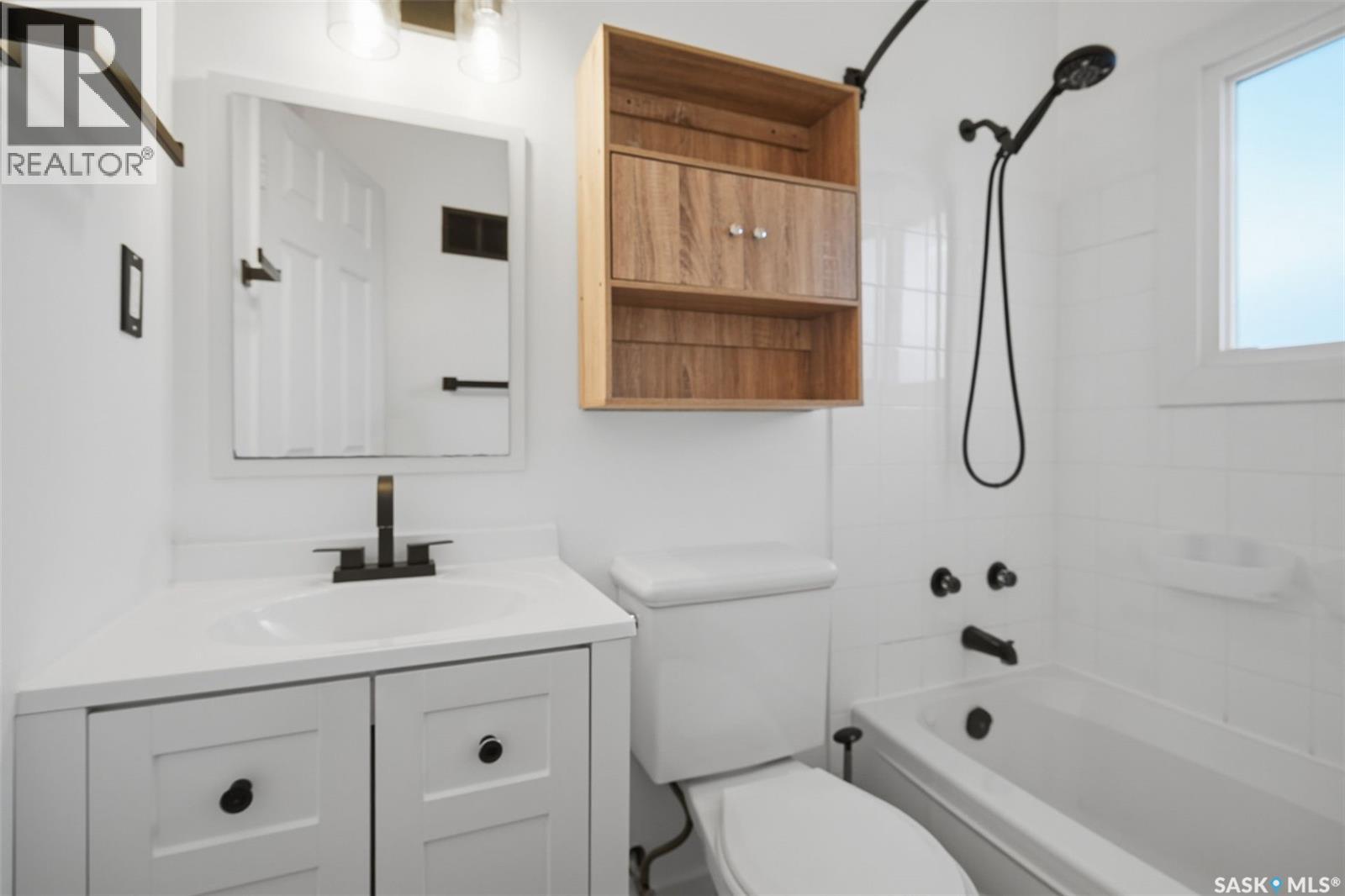 1004 6th Street E Property Photo 15