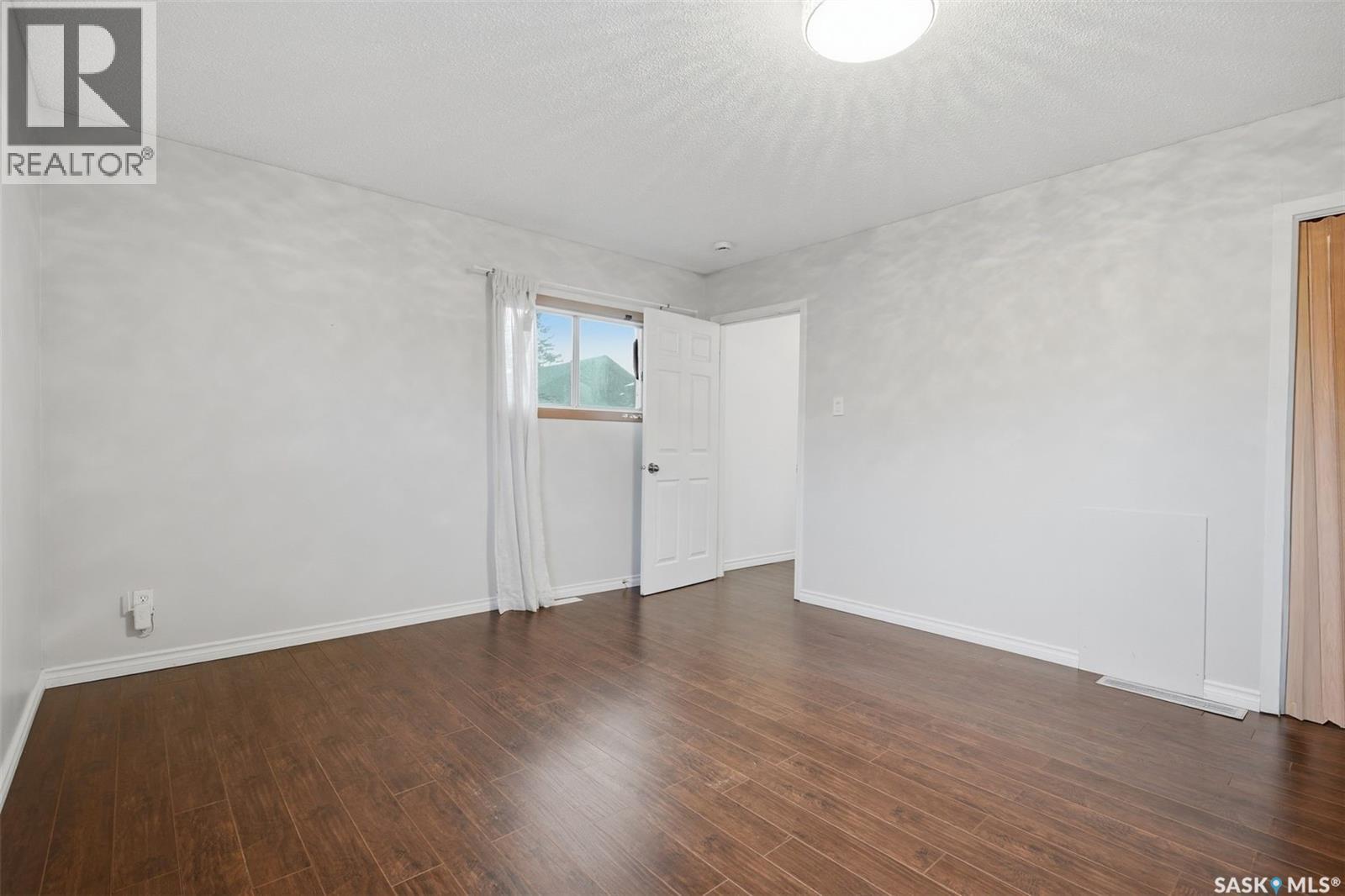 1004 6th Street E Property Photo 21