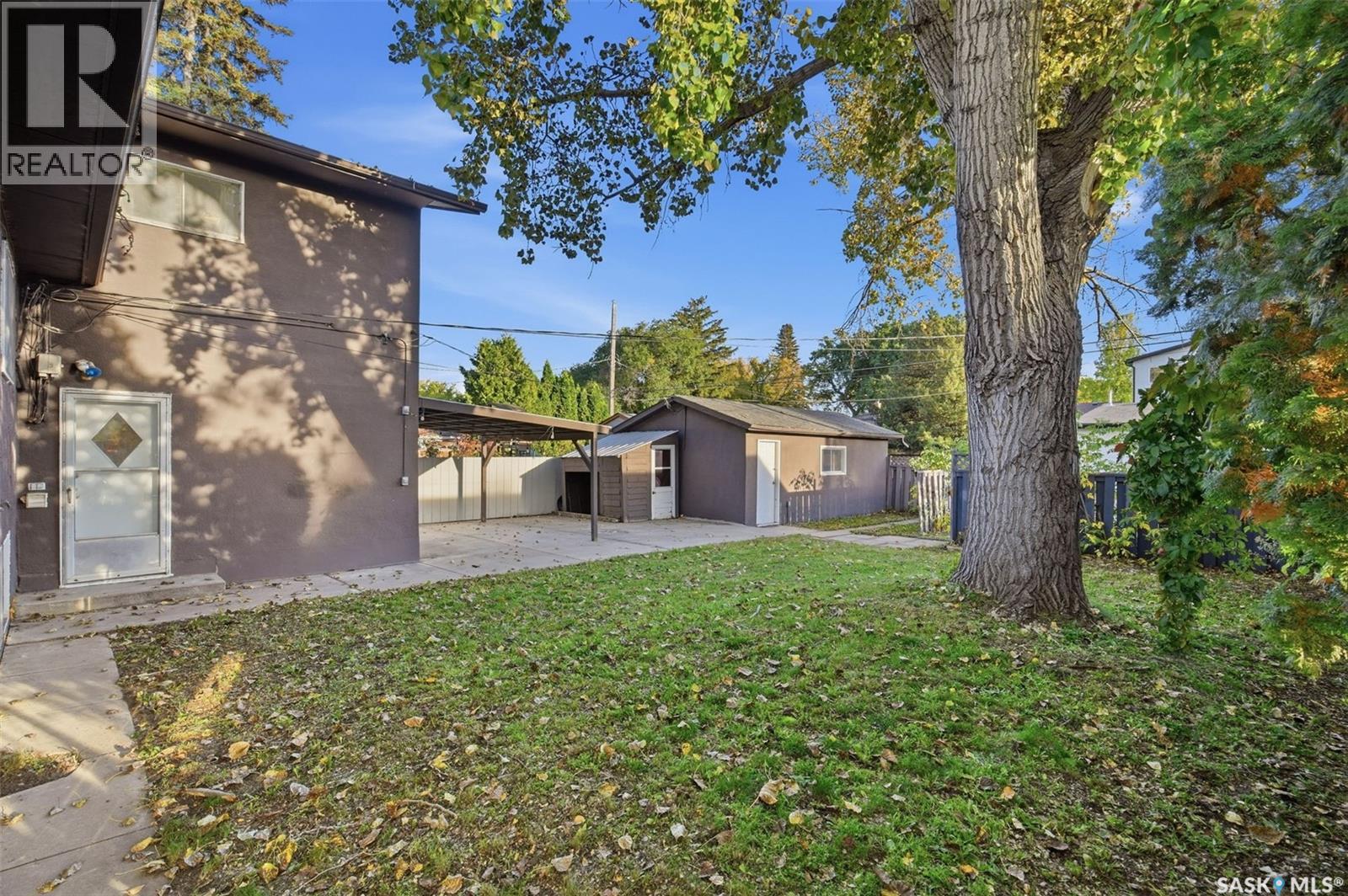 1004 6th Street E Property Photo 38
