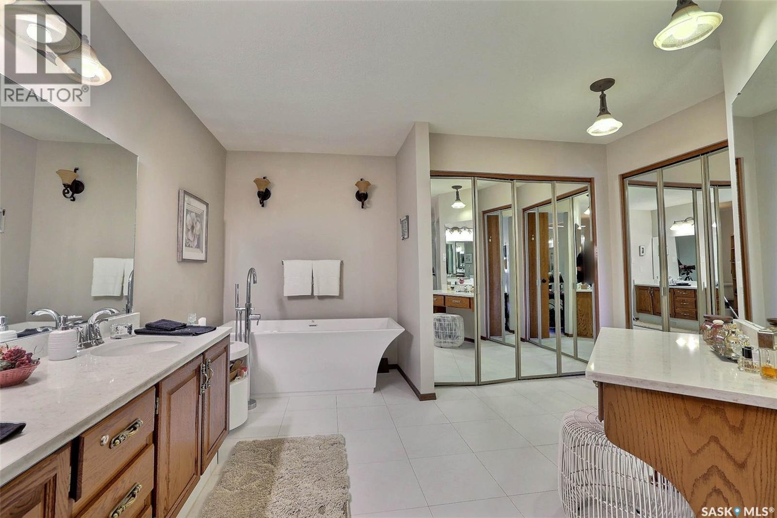 338 Avon Drive Property Photo 39