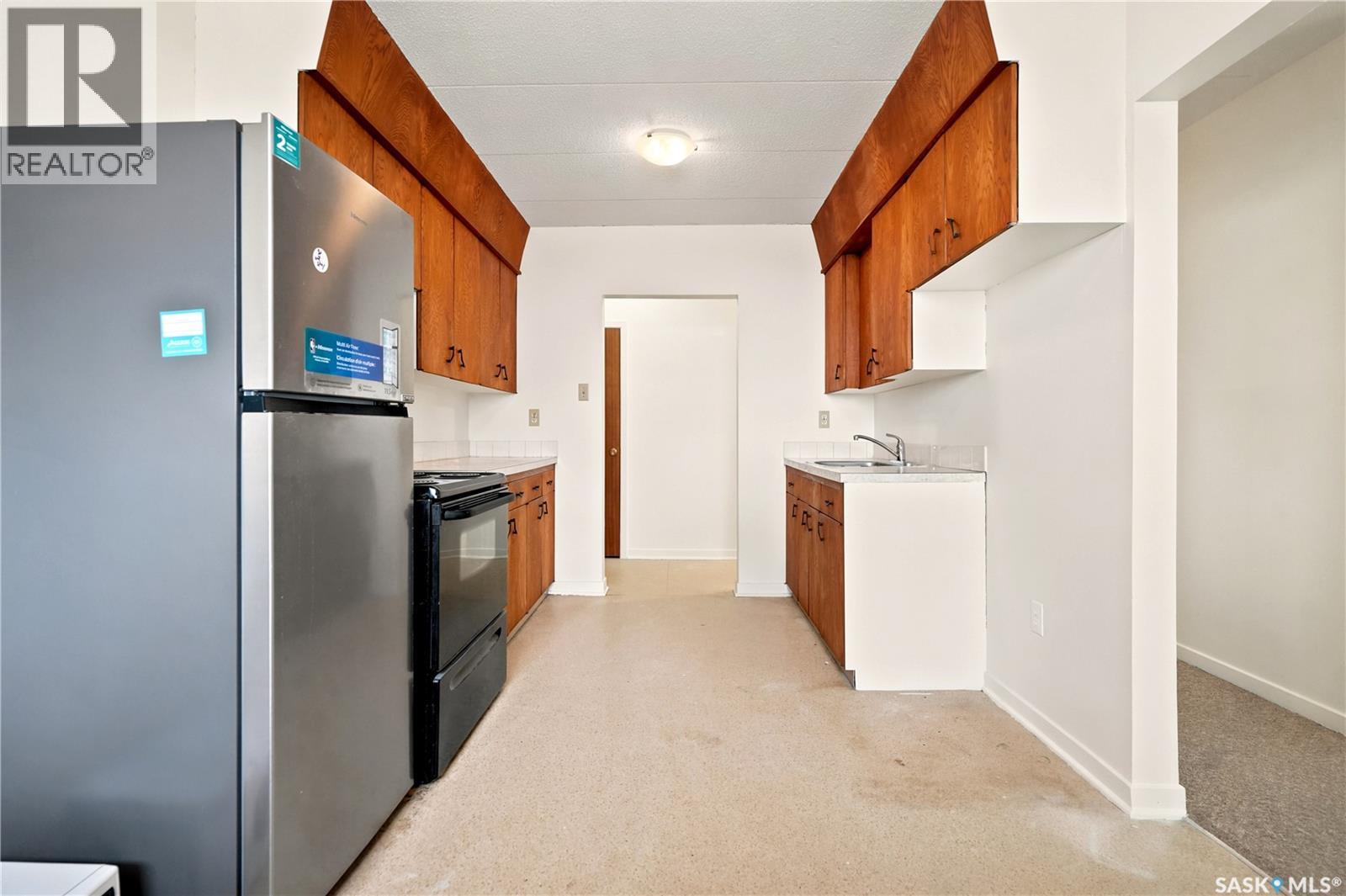 8 2620 5th Avenue N Property Photo 12
