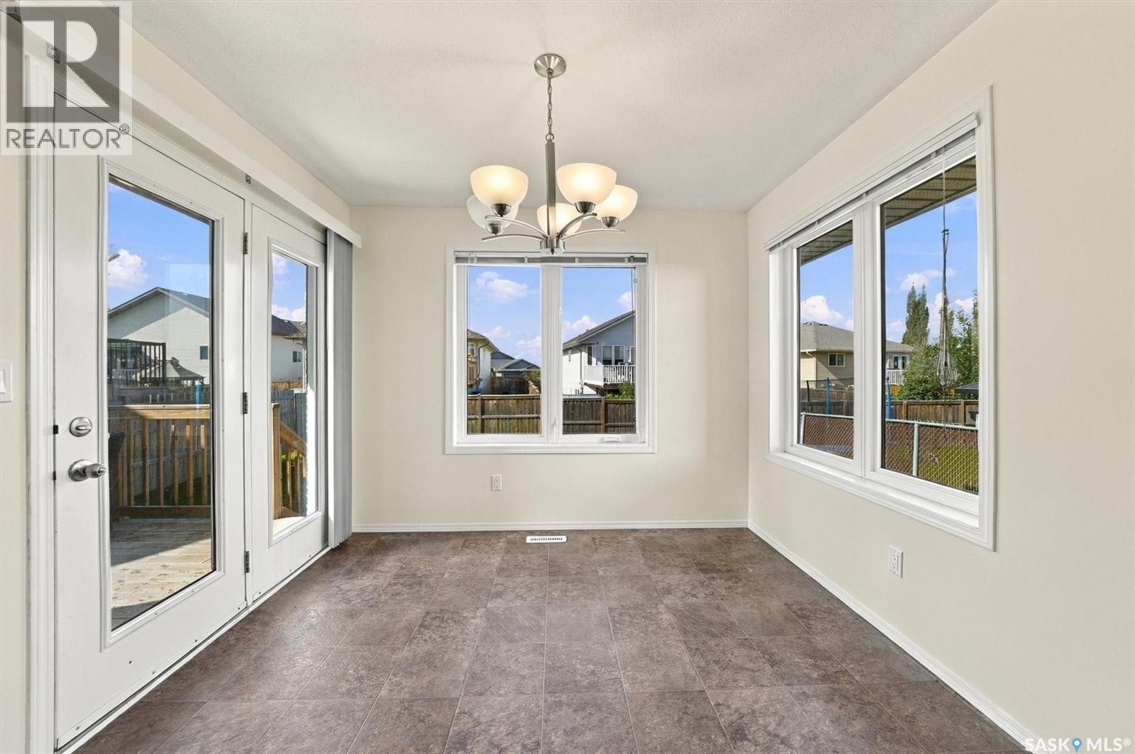 319 Allwood Crescent Property Photo 11