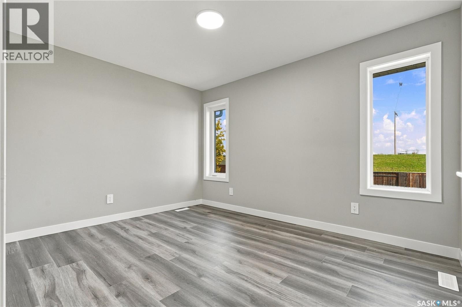 246 Sutter Place Property Photo 20