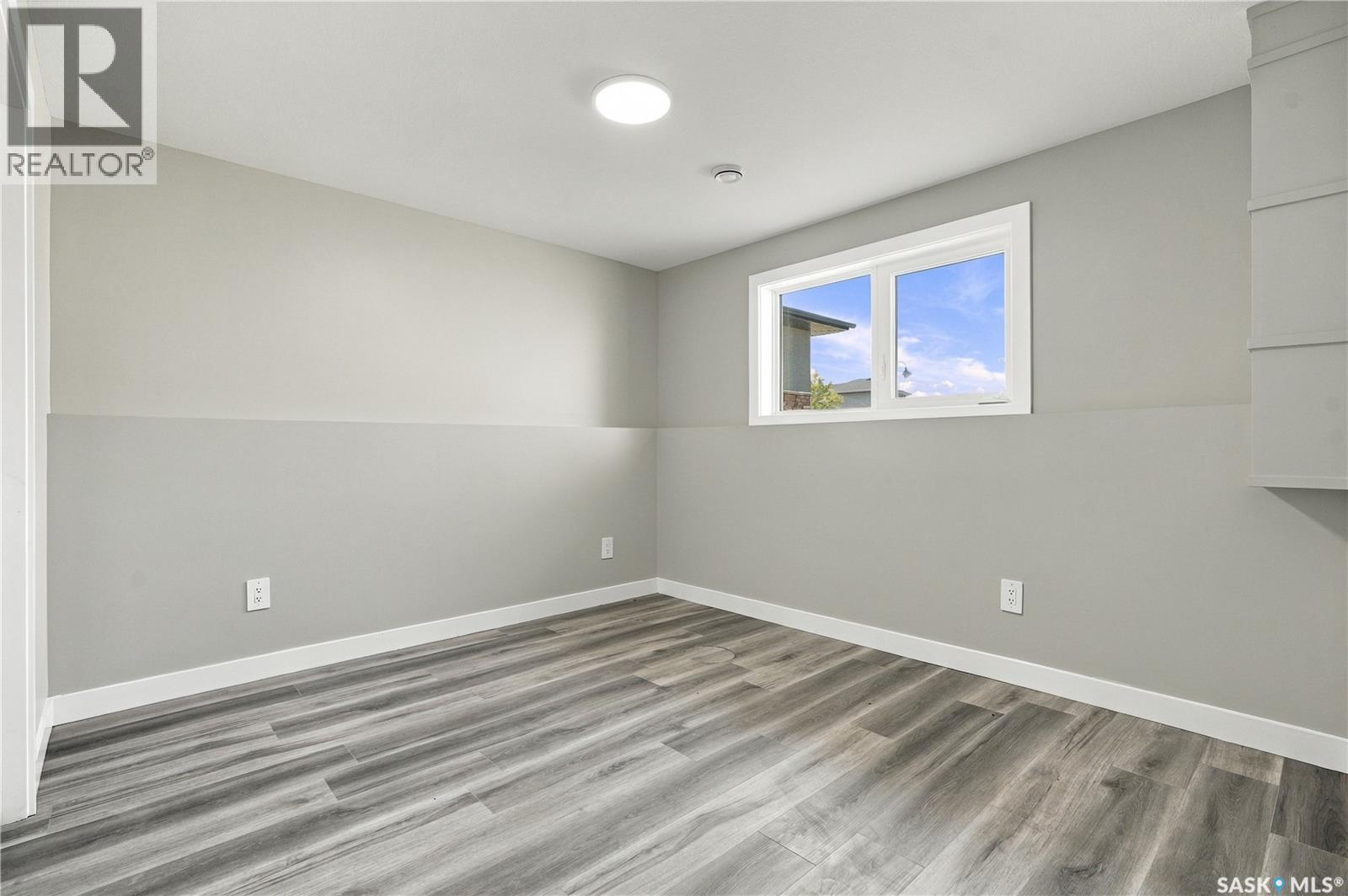 246 Sutter Place Property Photo 25