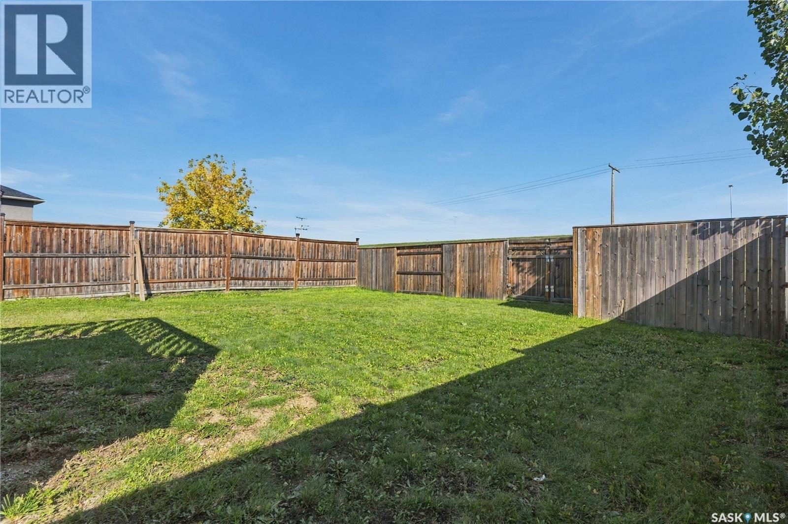 246 Sutter Place Property Photo 45