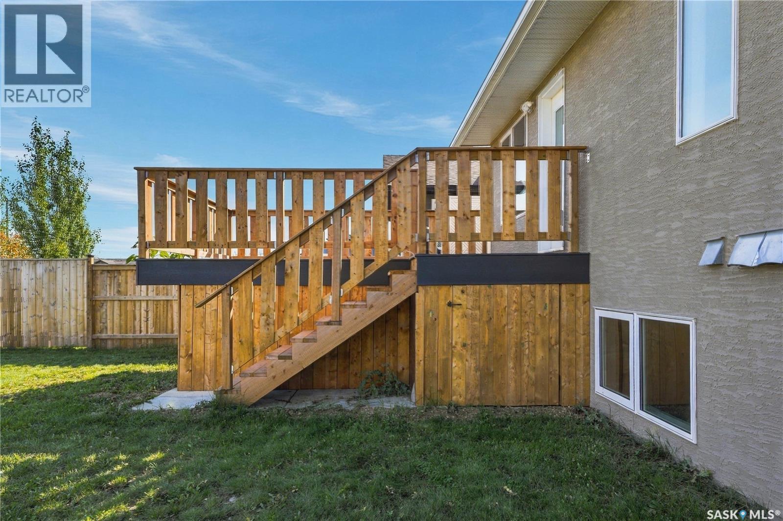 246 Sutter Place Property Photo 46
