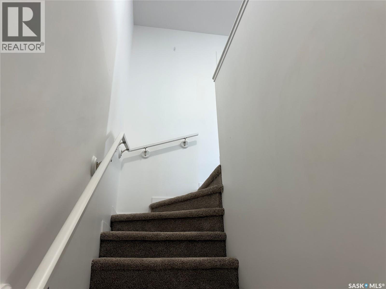 764 Athol Street Property Photo 14