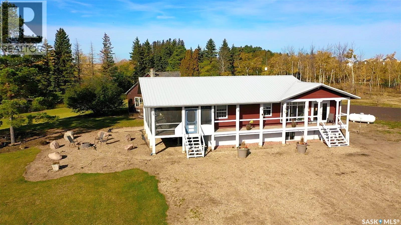 Sh Acreage Property Photo 4