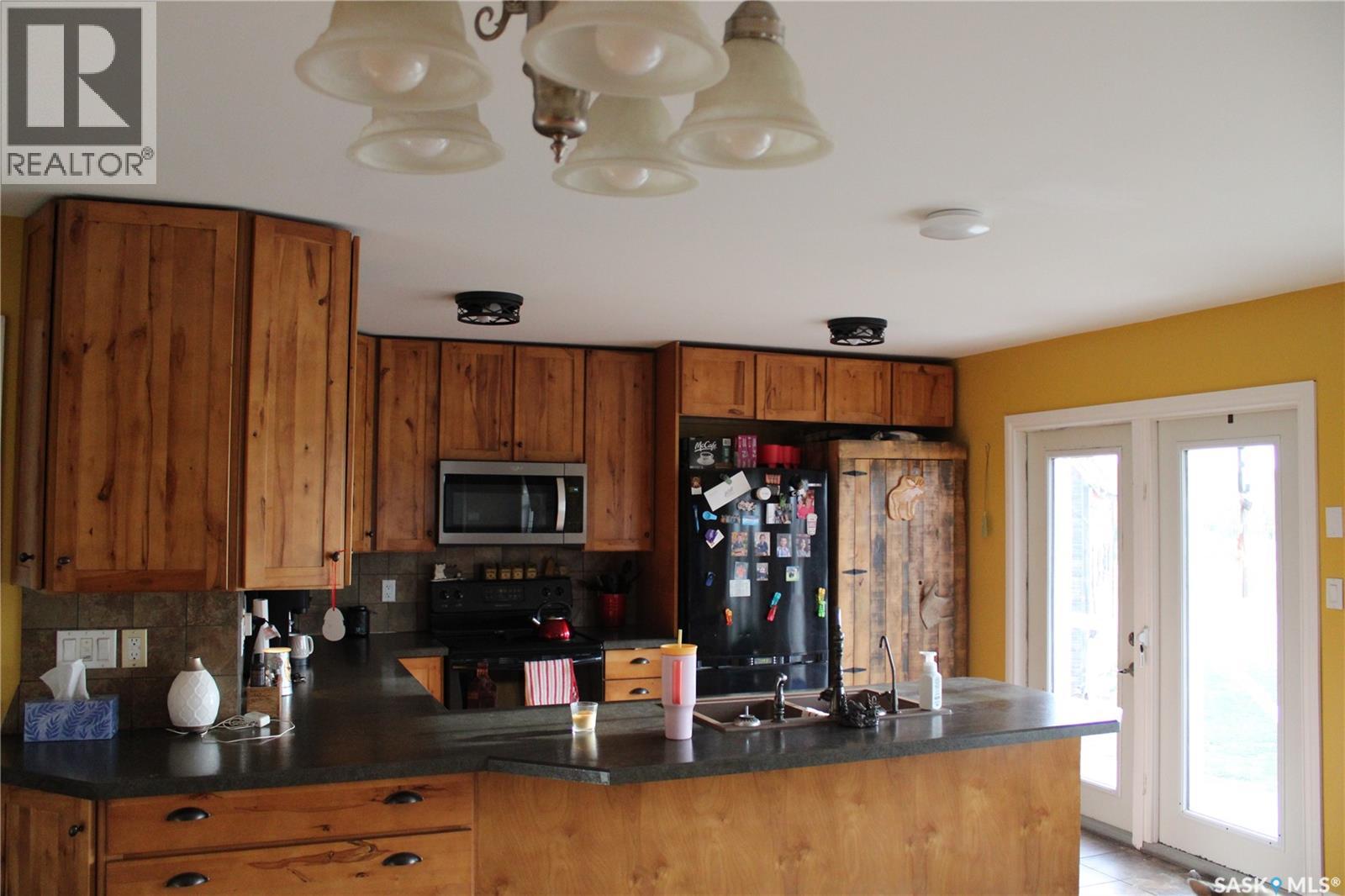 Sh Acreage Property Photo 6