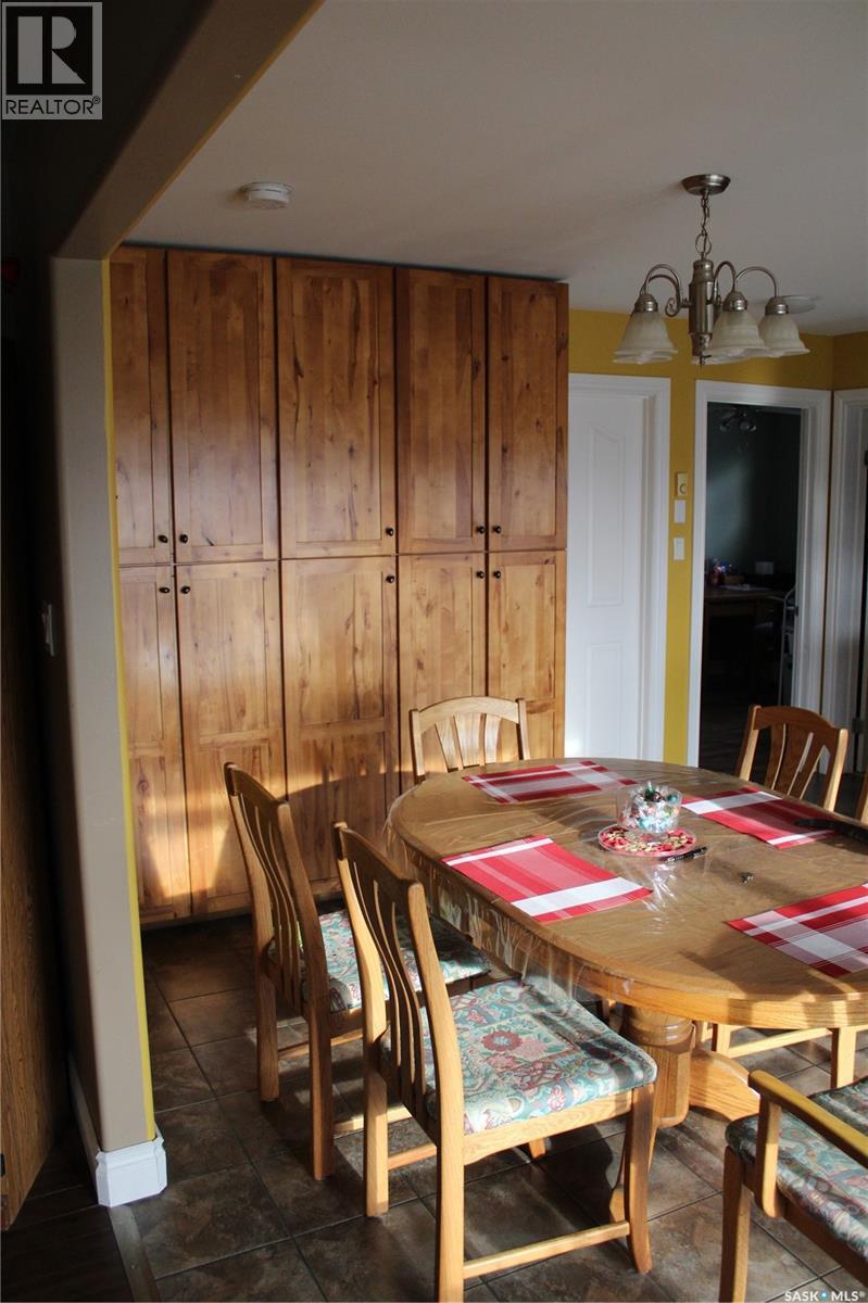 Sh Acreage Property Photo 8