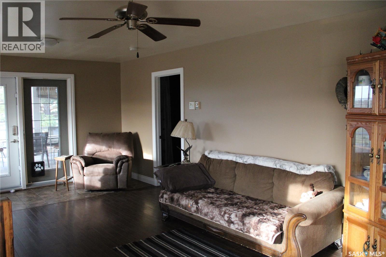 Sh Acreage Property Photo 9