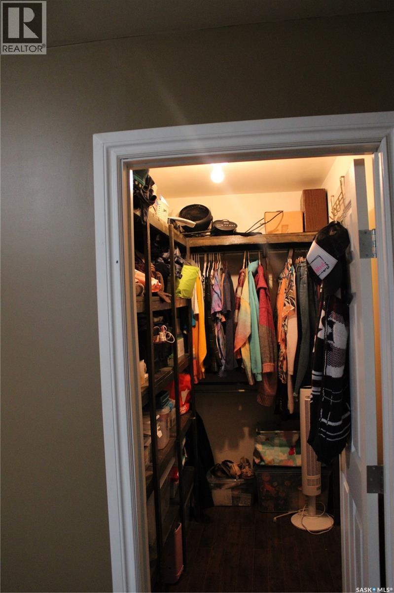 Sh Acreage Property Photo 15