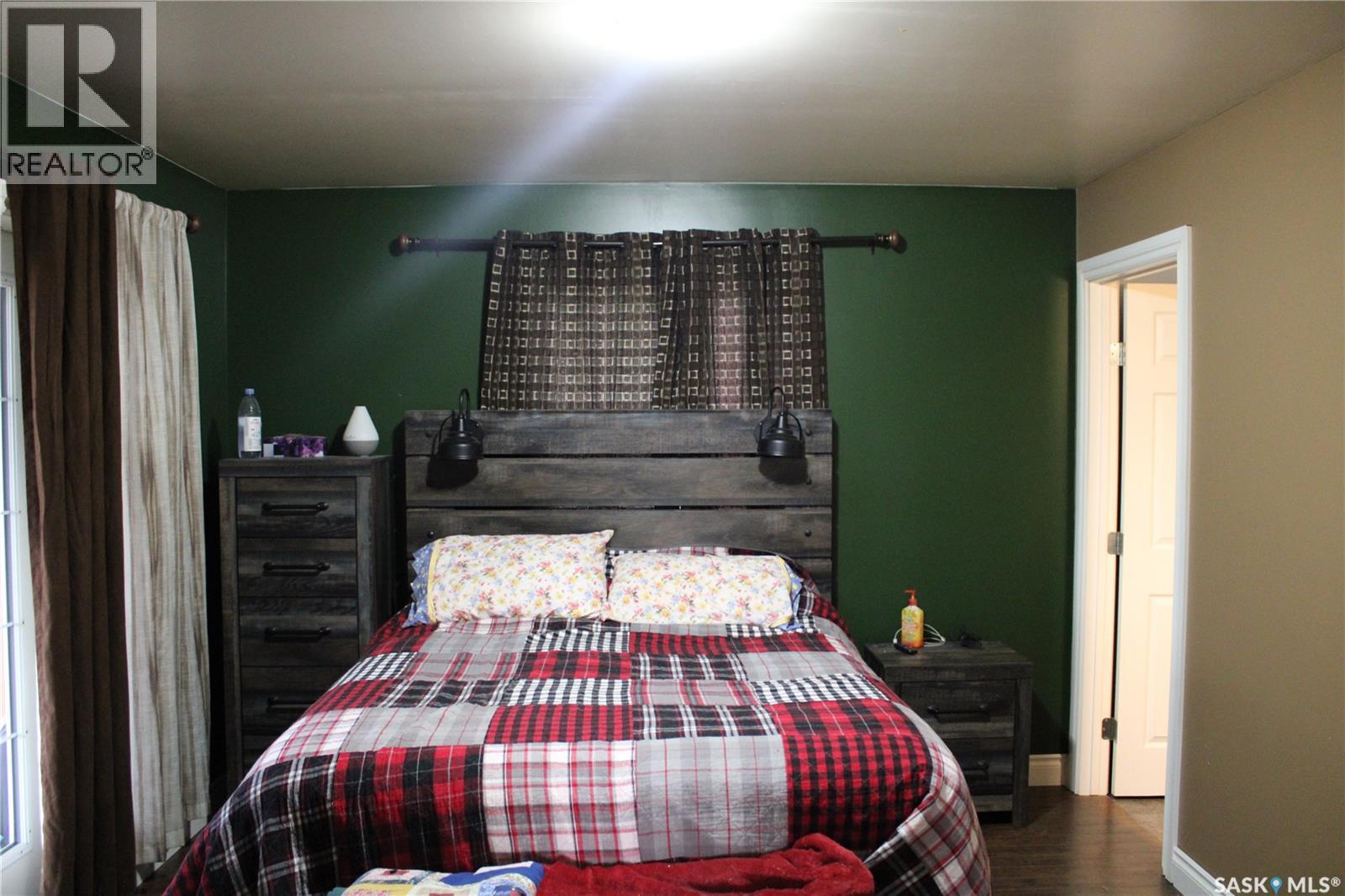Sh Acreage Property Photo 16