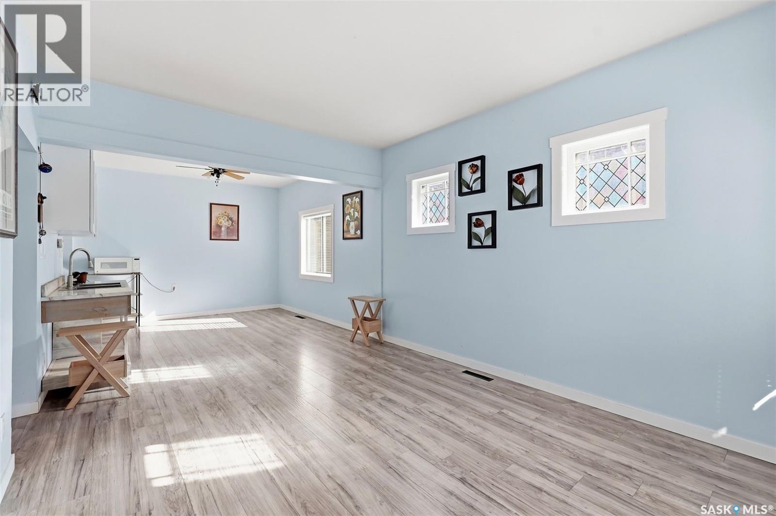 1715 Broadway Avenue Property Photo 7