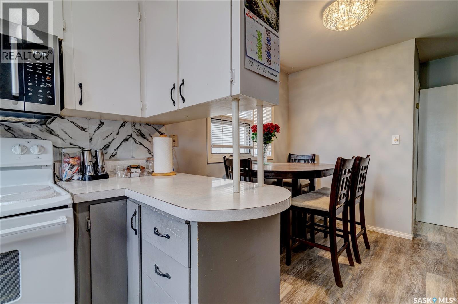 245 Edward Street Property Photo 11