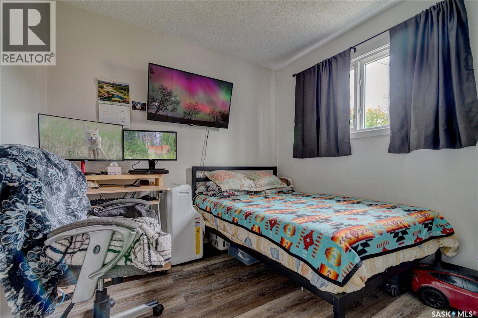 245 Edward Street Property Photo 12