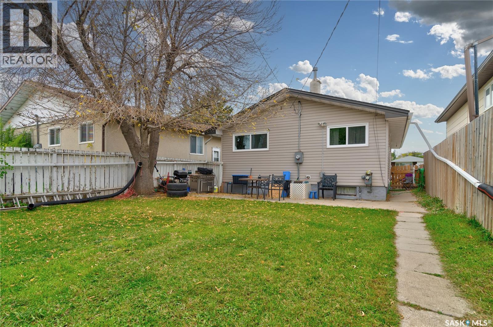 245 Edward Street Property Photo 29