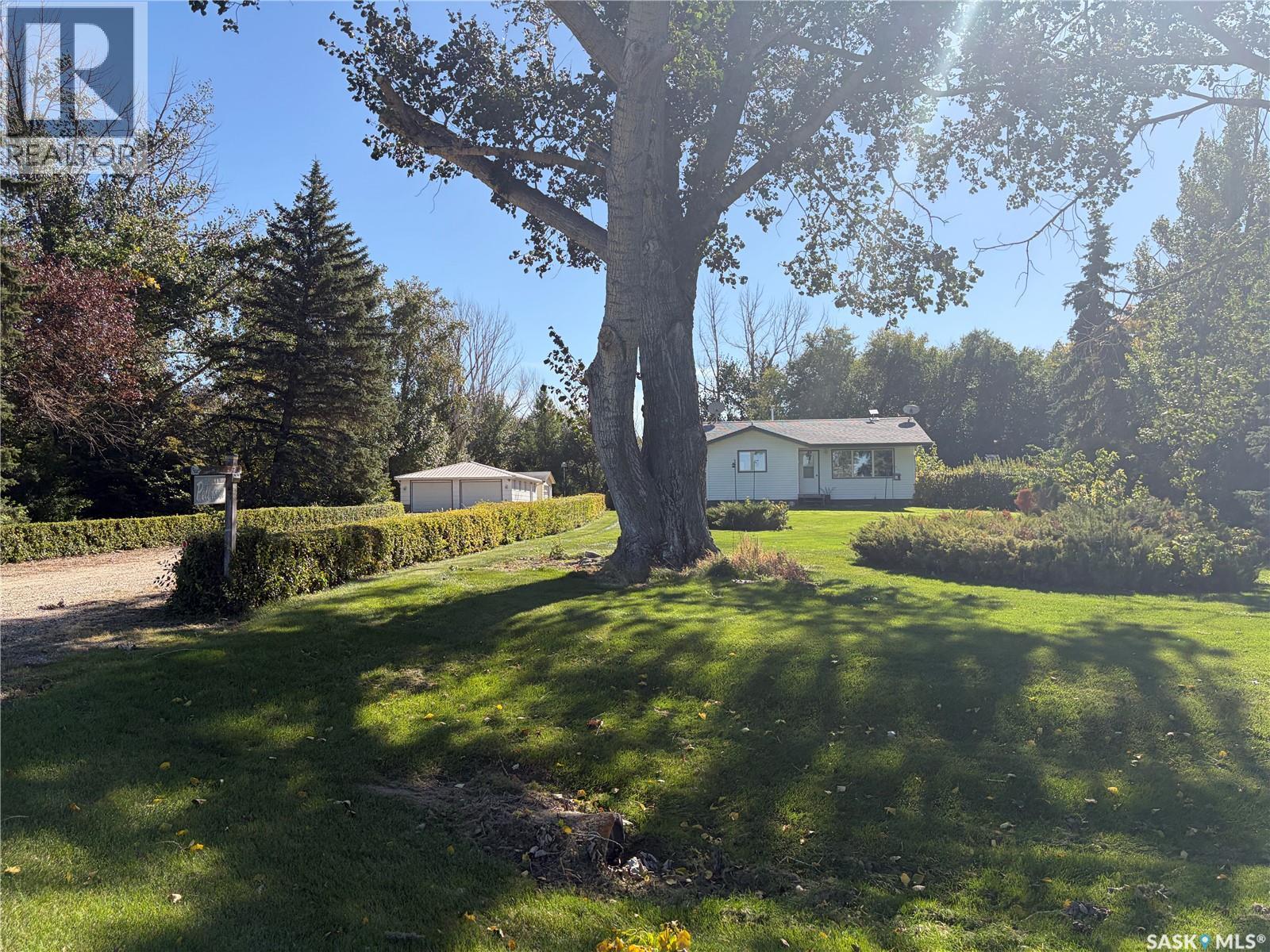 Peterson Acreage Property Photo 1