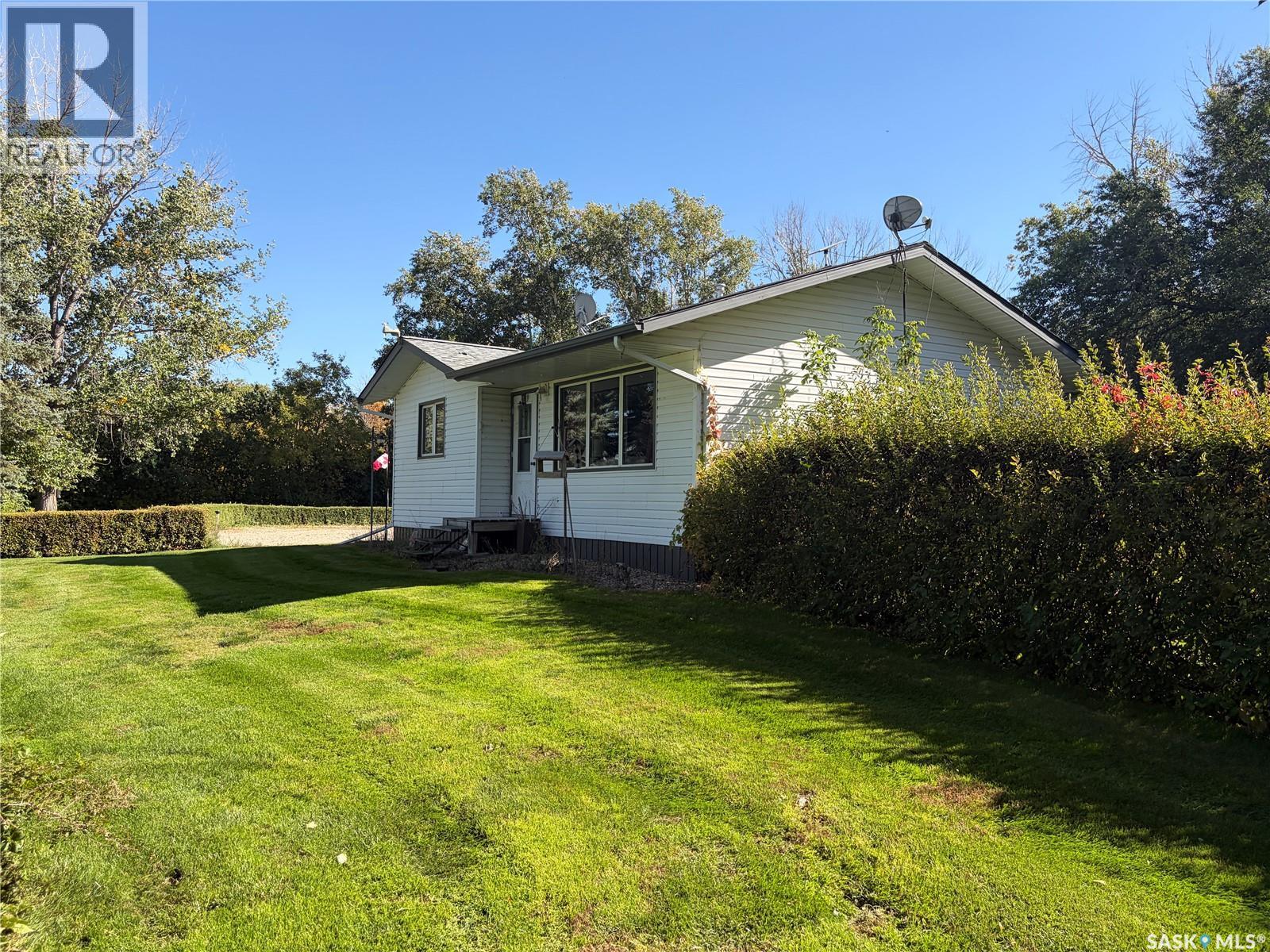 Peterson Acreage Property Photo 3