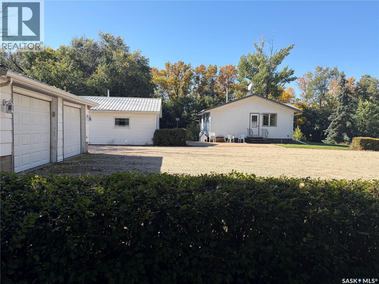 Peterson Acreage Property Photo 4