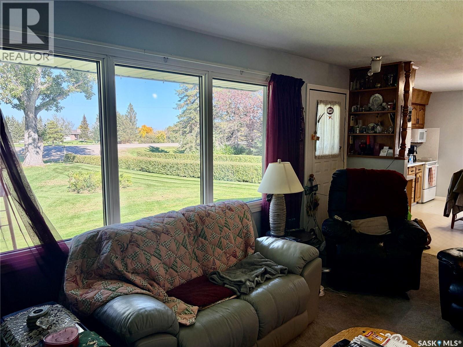Peterson Acreage Property Photo 5