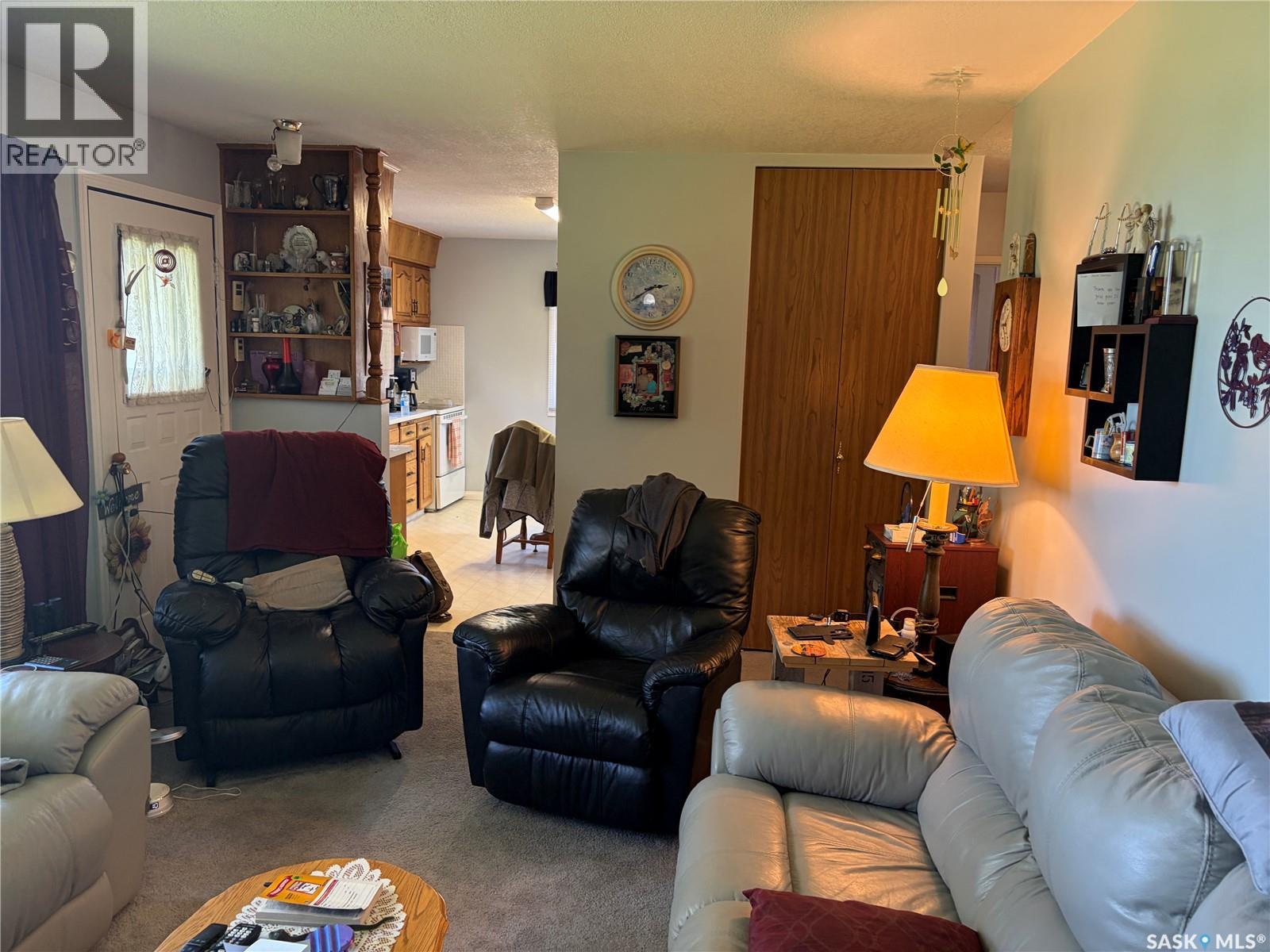 Peterson Acreage Property Photo 8