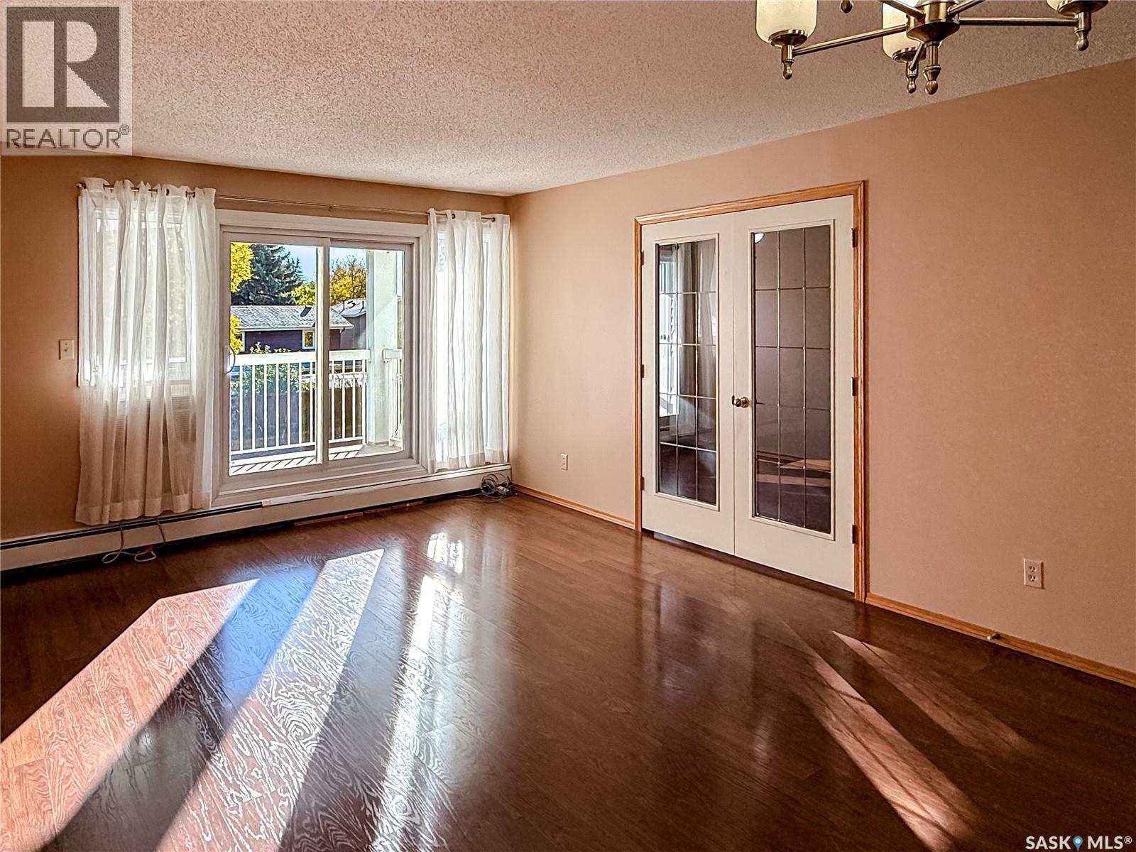 219 960 Assiniboine Avenue E Property Photo 8