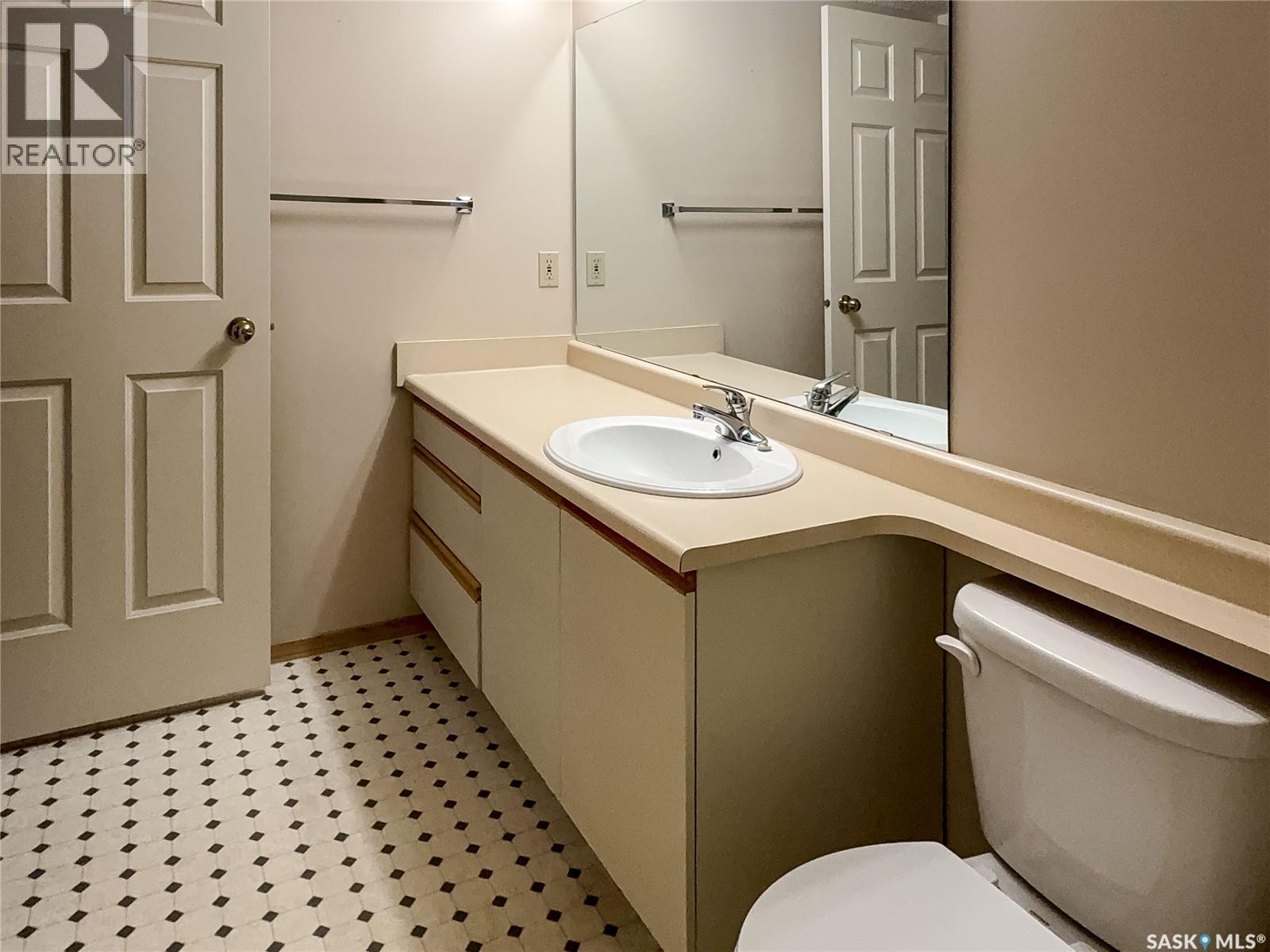219 960 Assiniboine Avenue E Property Photo 26