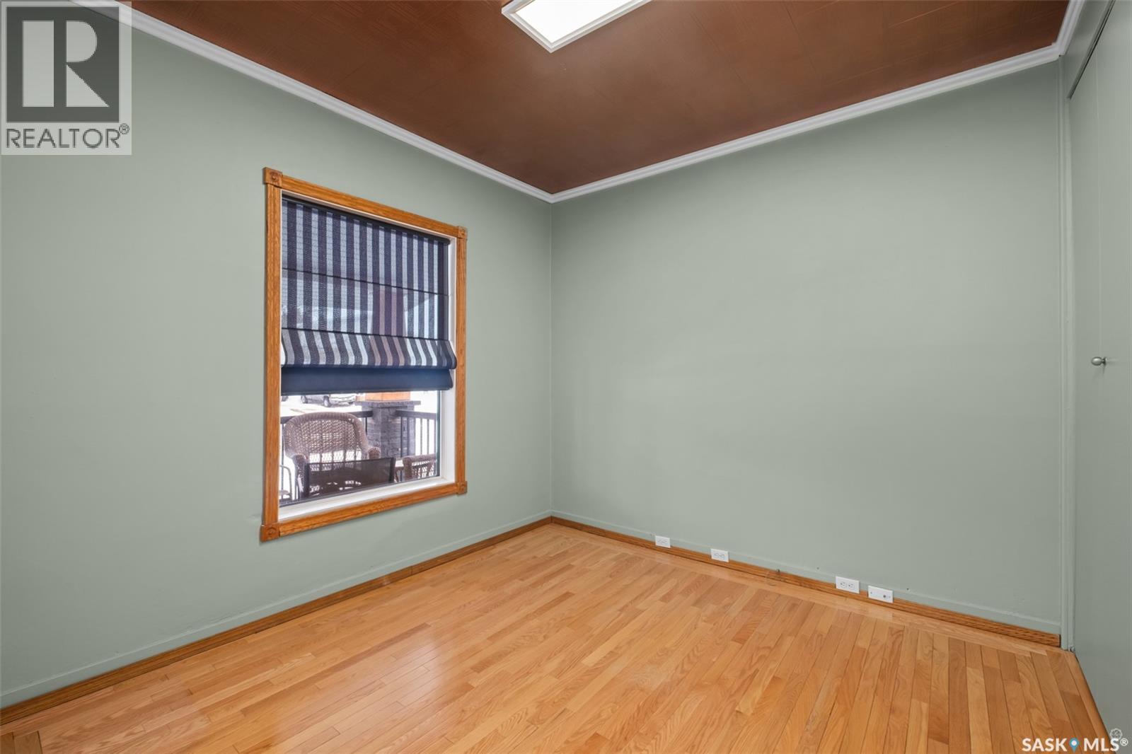 1027 4th Street E Property Photo 15