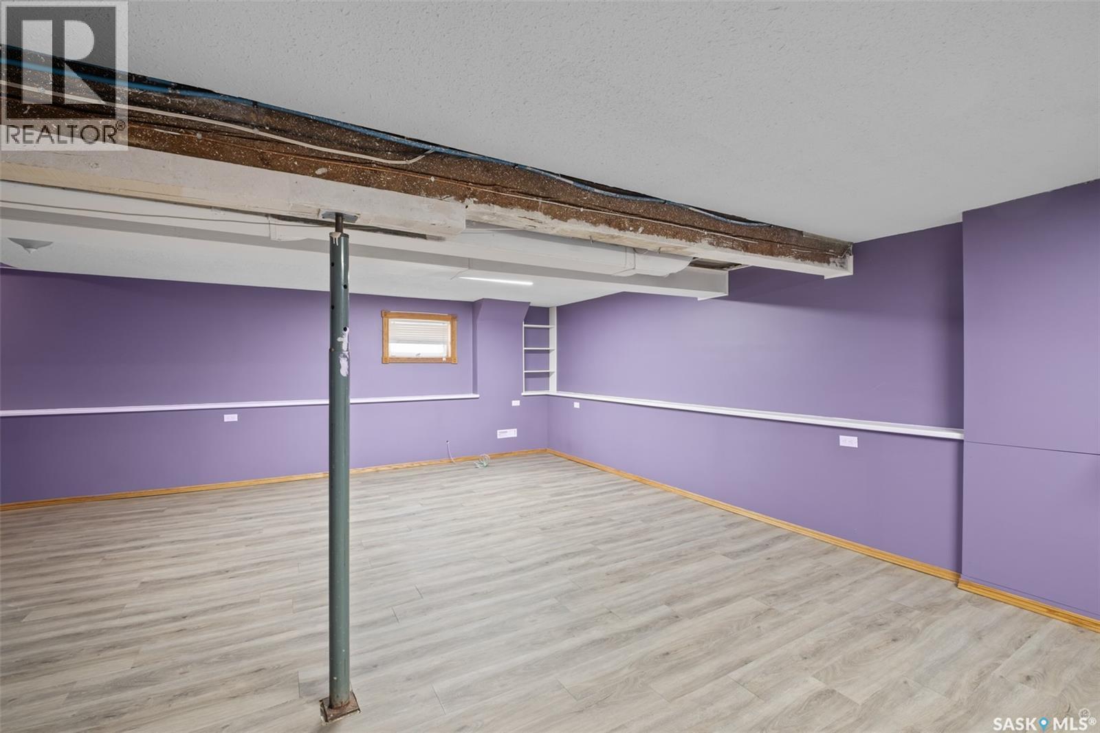 1027 4th Street E Property Photo 26
