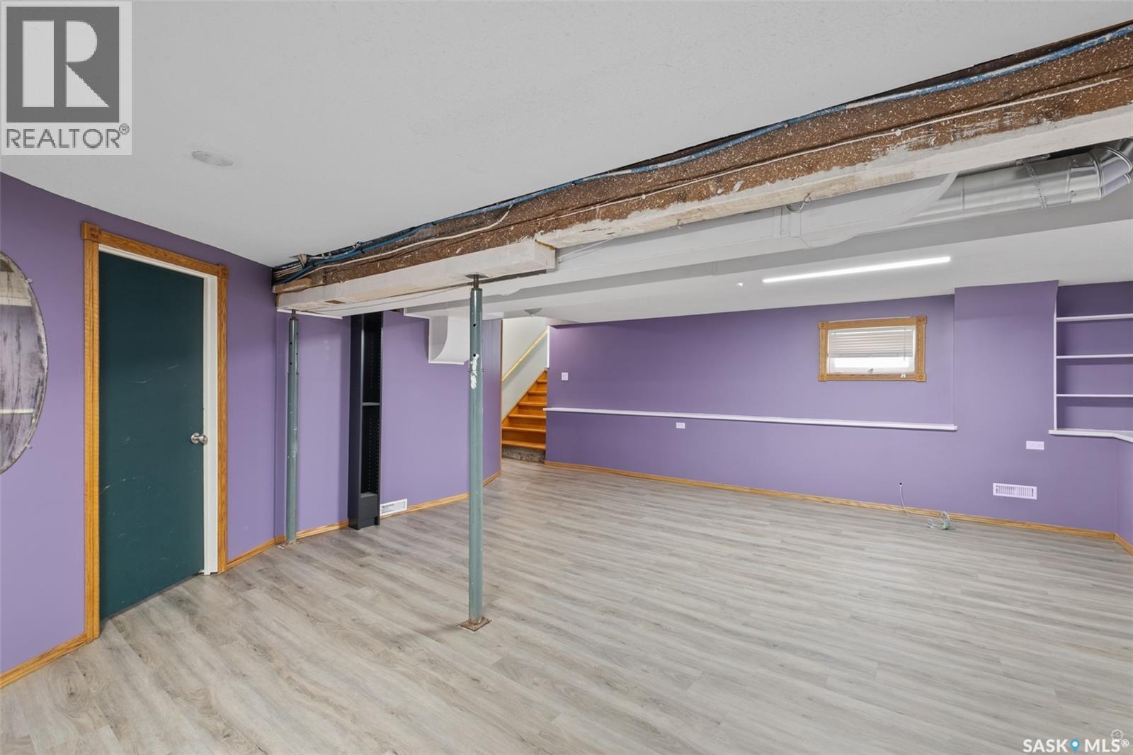 1027 4th Street E Property Photo 27