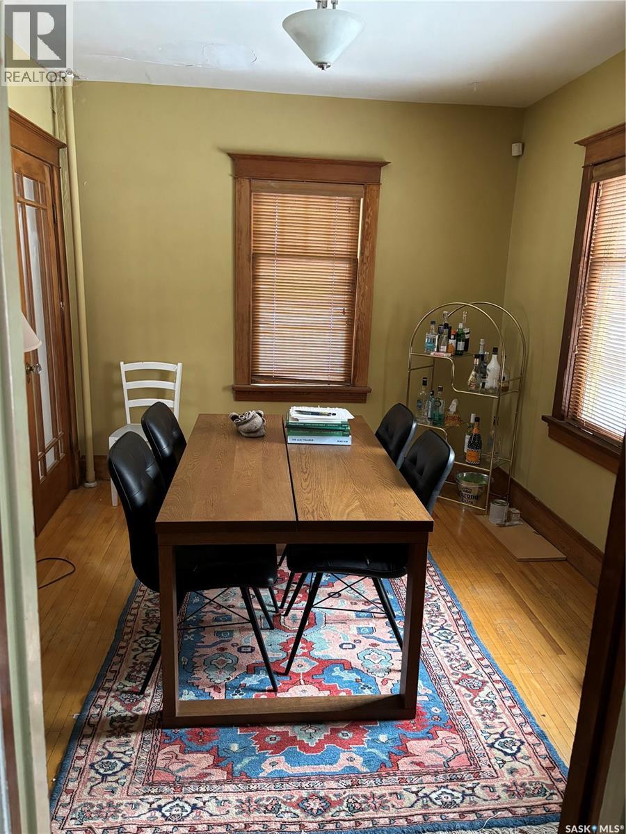 334 10th Street E Property Photo 7