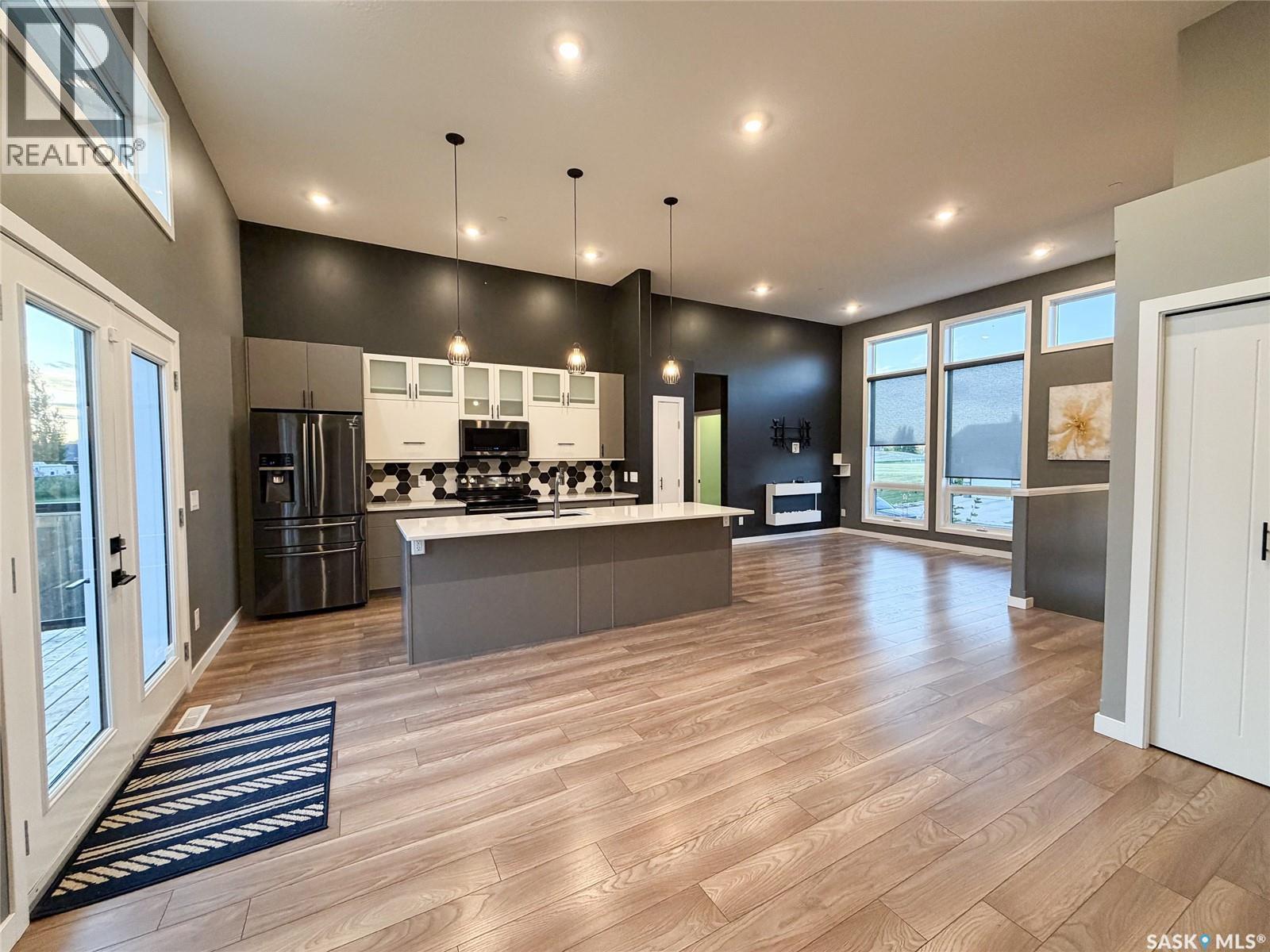 9 Carl Drive Property Photo 6