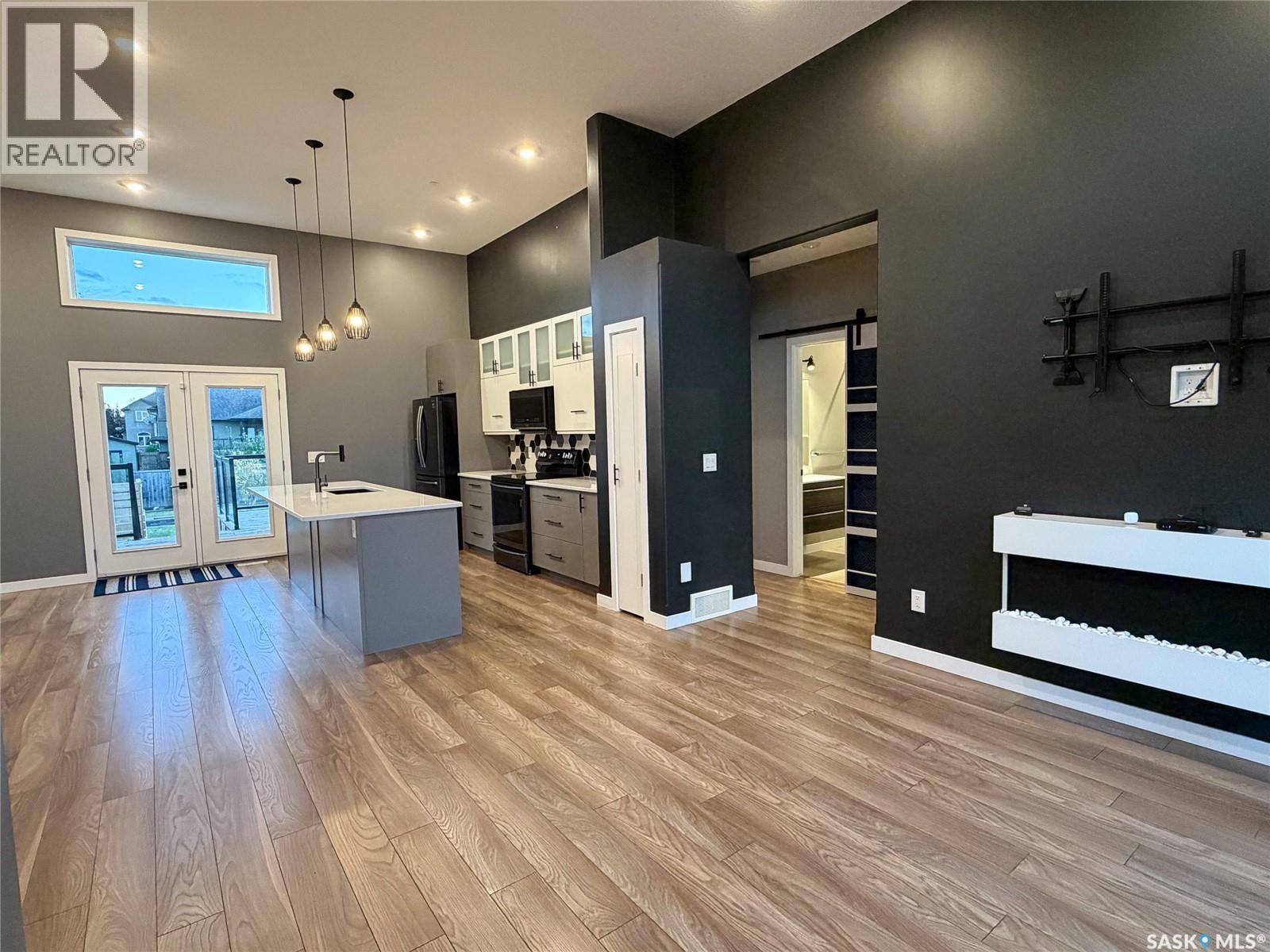 9 Carl Drive Property Photo 7