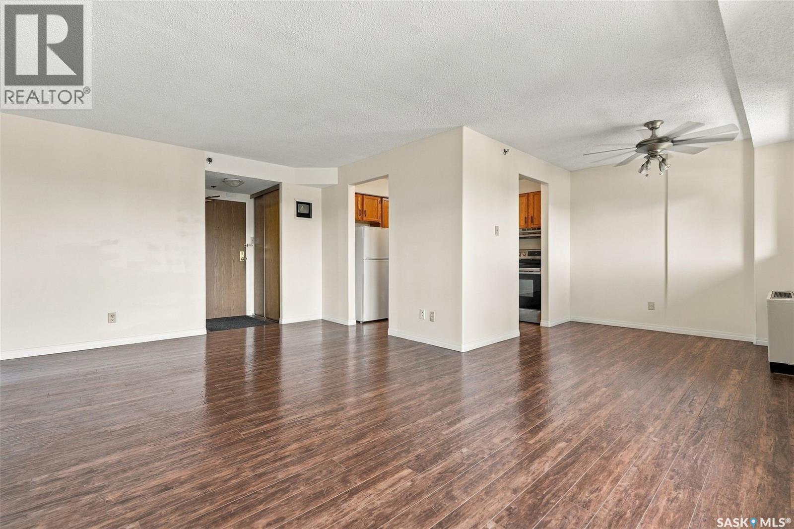502 430 5th Avenue N Property Photo 12