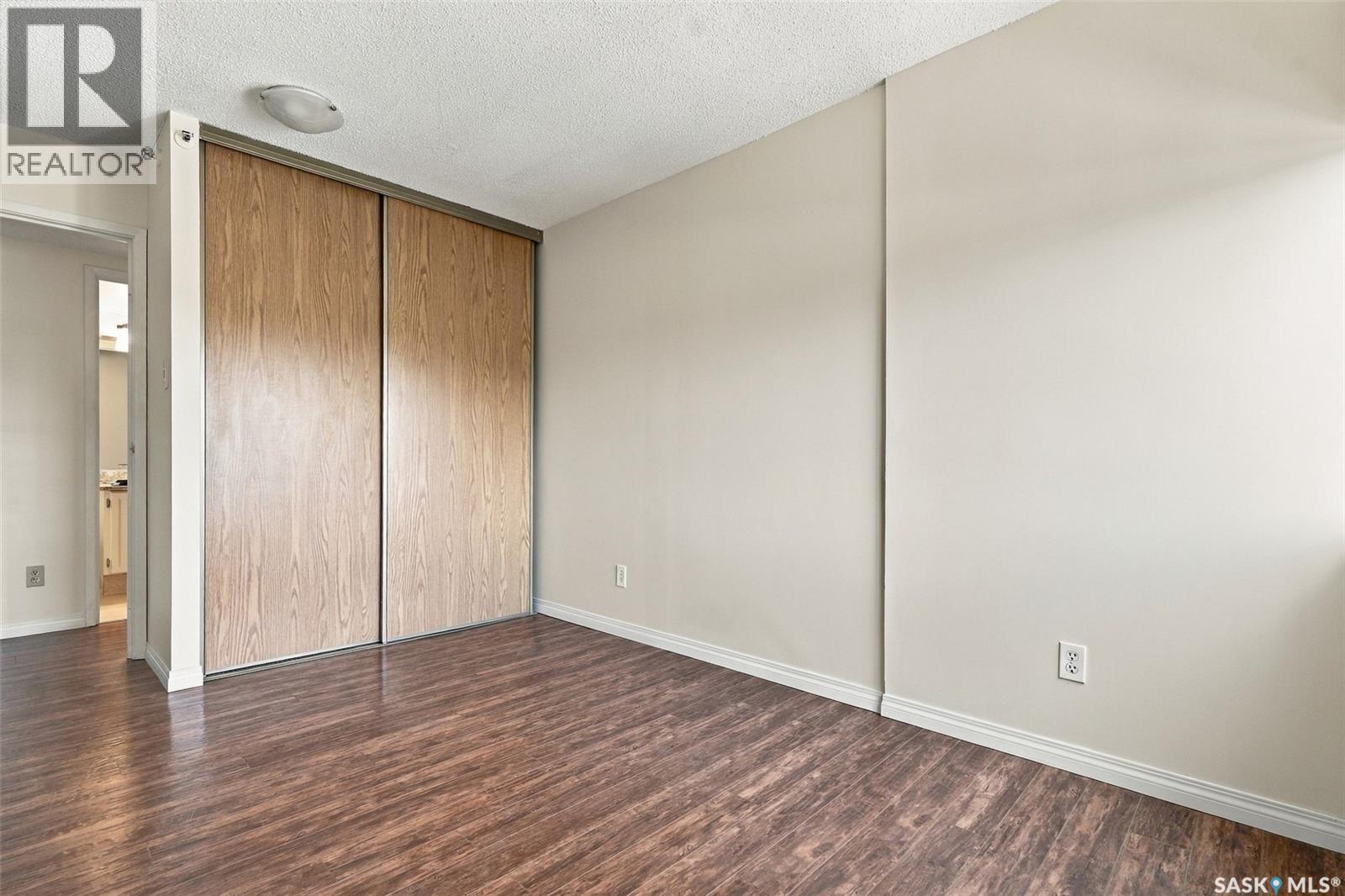 502 430 5th Avenue N Property Photo 14