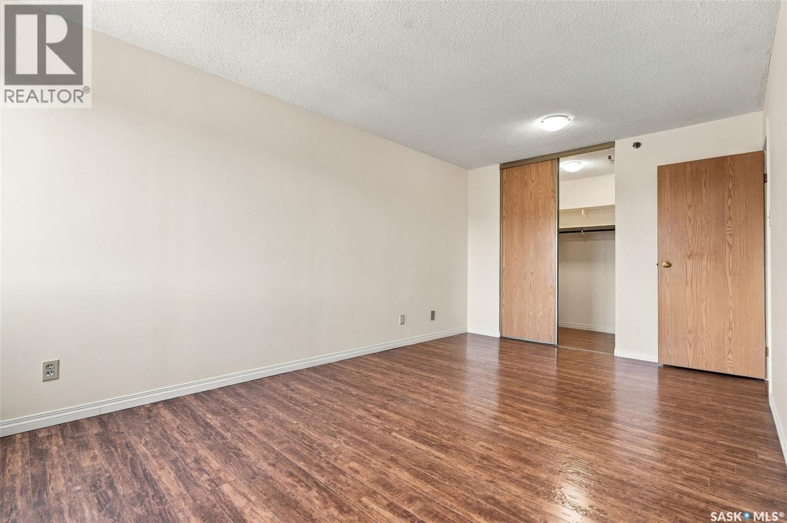 502 430 5th Avenue N Property Photo 17