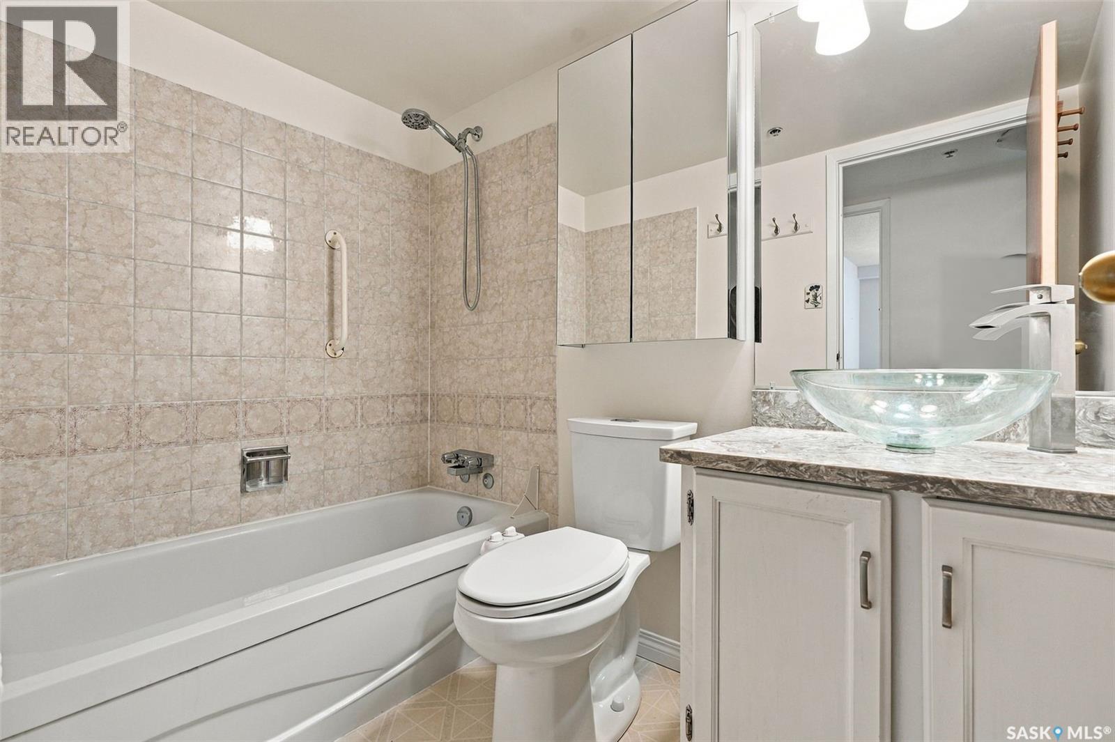 502 430 5th Avenue N Property Photo 20