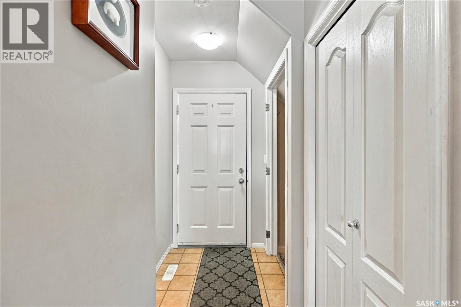 103 445 Bayfield Crescent Property Photo 14