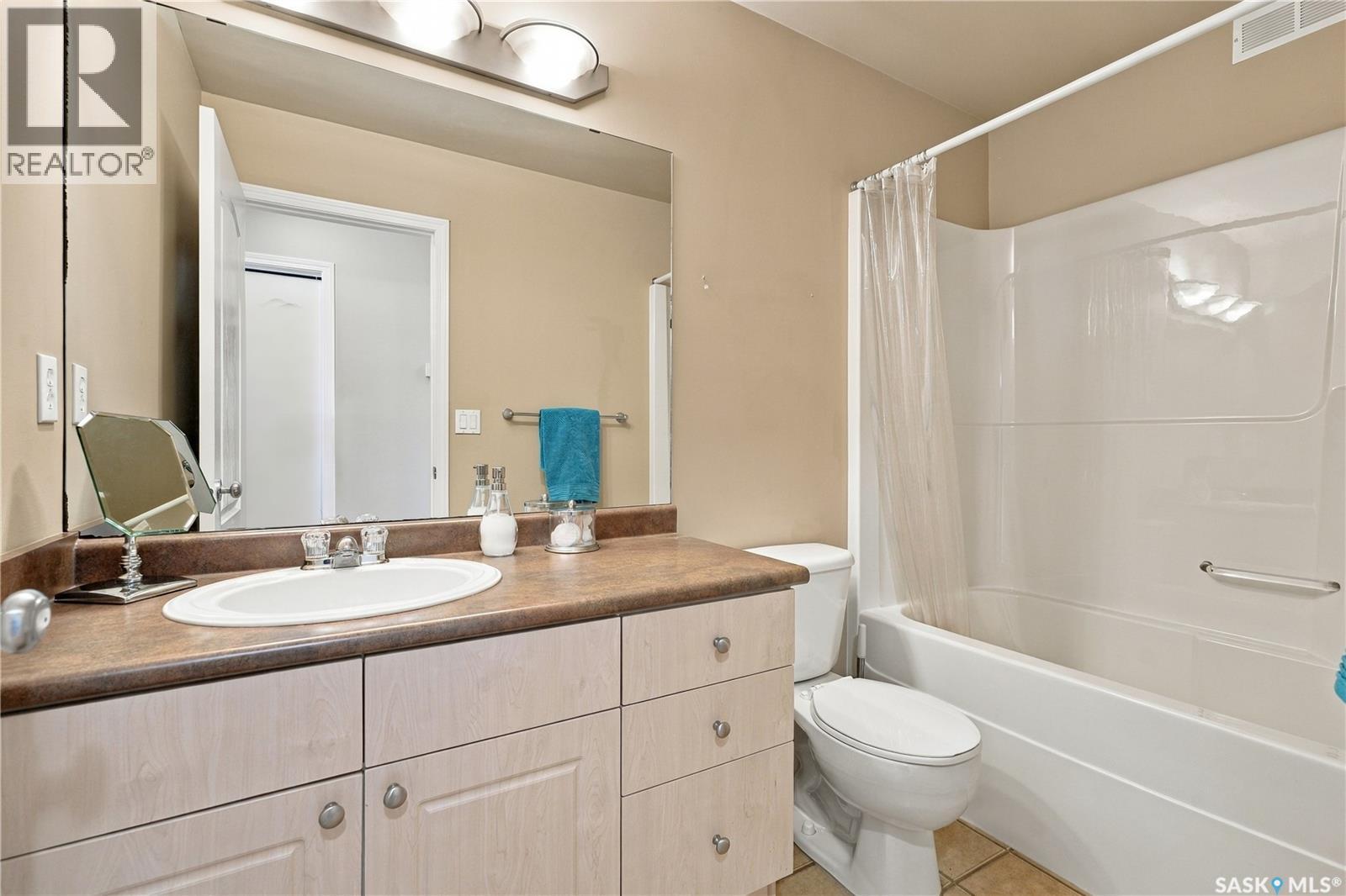 103 445 Bayfield Crescent Property Photo 26