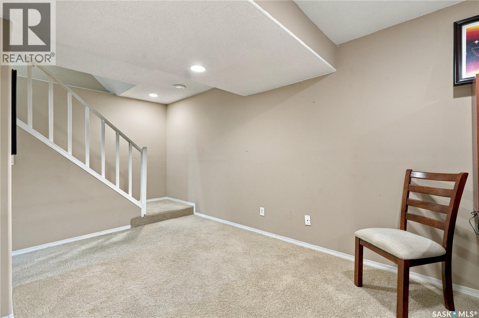 103 445 Bayfield Crescent Property Photo 27
