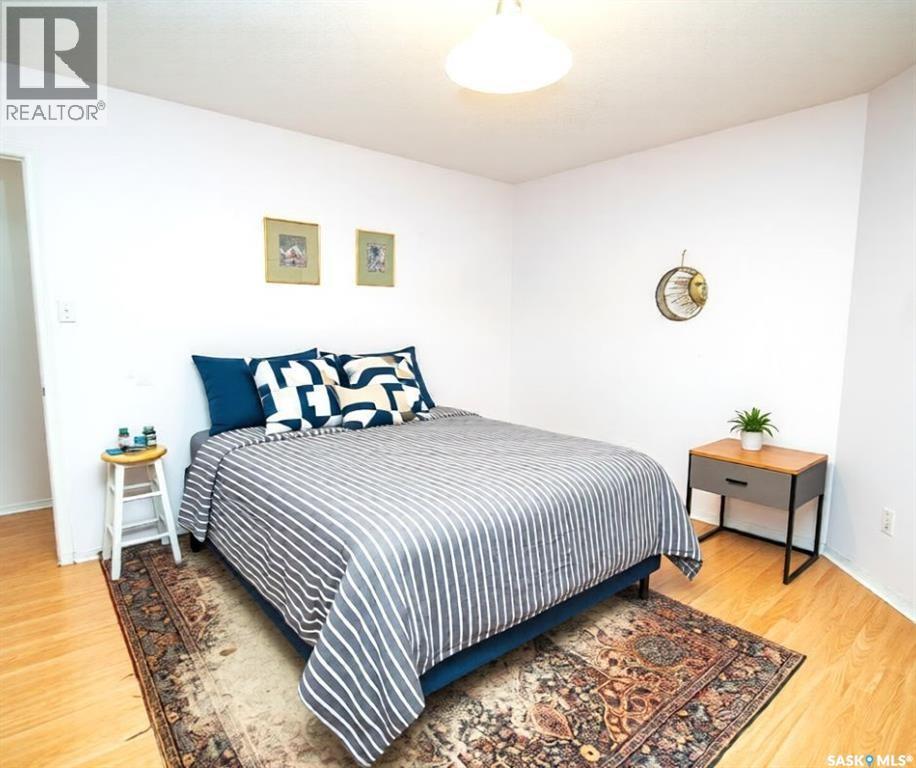 C2 532 River Street E Property Photo 13