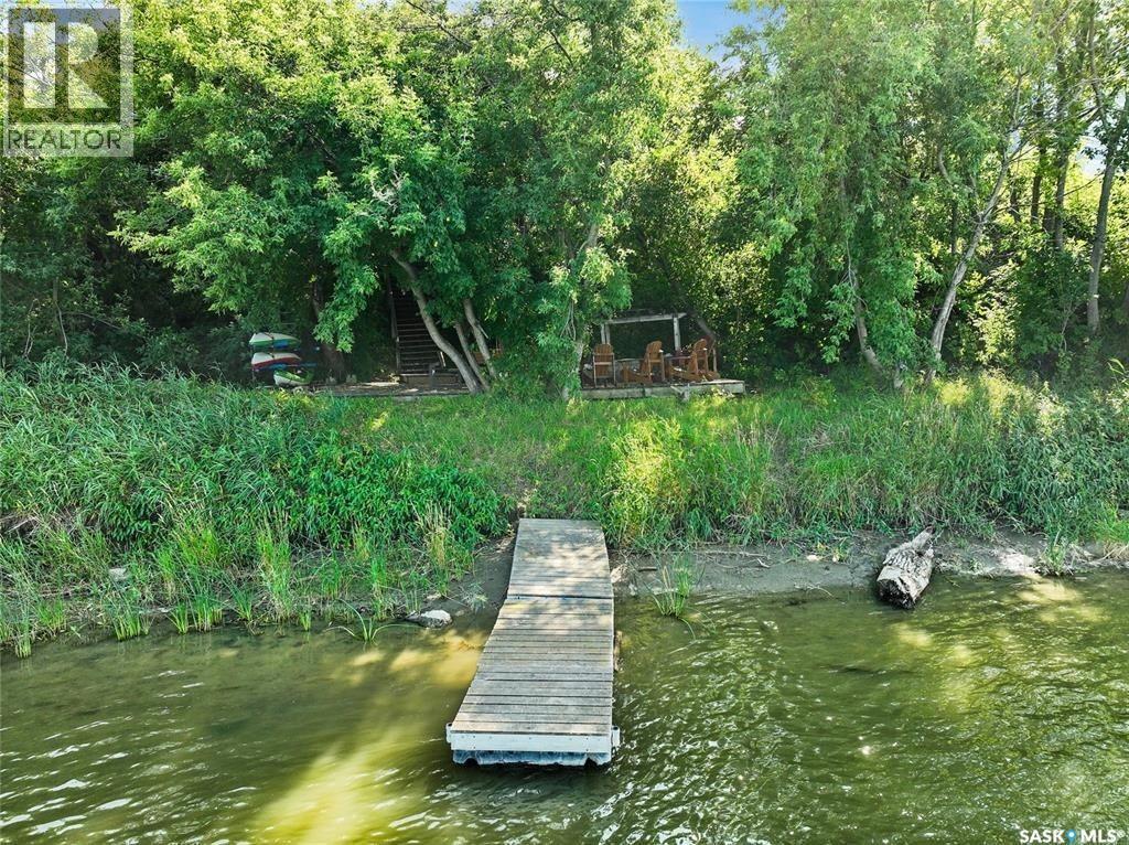 C2 532 River Street E Property Photo 21