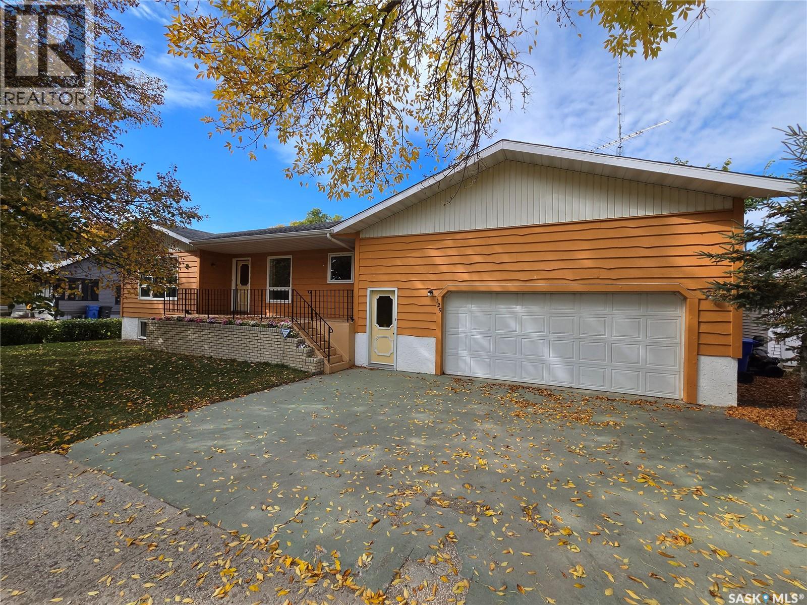 125 Mainprize Street Property Photo 1